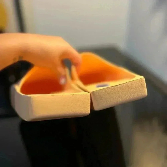 Women's Jordan Hex Mule Celestial Gold Womens Slides Size 10 New - Picture 6 of 6